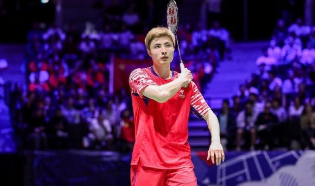 开云体育-石宇奇2-1逆转黑马赖浩俊，2018年后再度打进世锦赛决赛