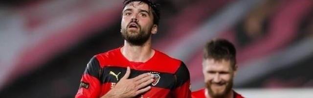 体育视频直播-【中超观察】引援渠道变化质量下降 韩国挖角成捷径