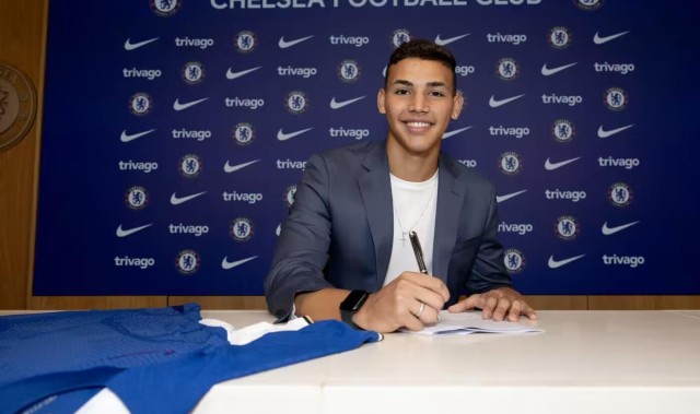 kaiyun 官网-记者：切尔西不打算再次外租20岁前锋华盛顿