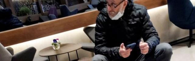 kaiyun 官网-华尔街日报：阿布中毒一度失明 他刚刚参与了和谈