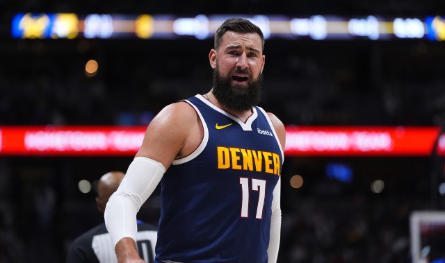 网页版登录入口-今天打双塔！瓦兰丘纳斯首发17分钟 6中4&amp;5罚全中拿到13分6板