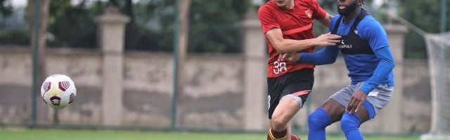 开云体育-有心！张威去年曾探班U23国足：国字号荣誉至高无上