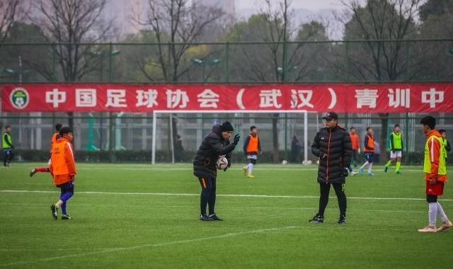 开云体育-中国足球的改变和未来③：青训发展的求新和探索