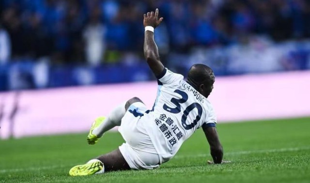 开云体育-中超第2轮大预测：京鲁战平！蓉城两连胜 大连首胜！铜梁龙赢铁人