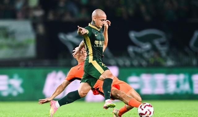 网页版登录入口-【中超】米特里策双响亚戈首球 浙江3比1逆转玉昆